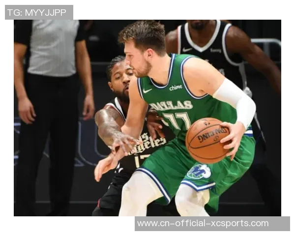 白宫嘲讽“曼达尼”翻车！擅用NBA队徽遭纽约尼克斯反对后删文